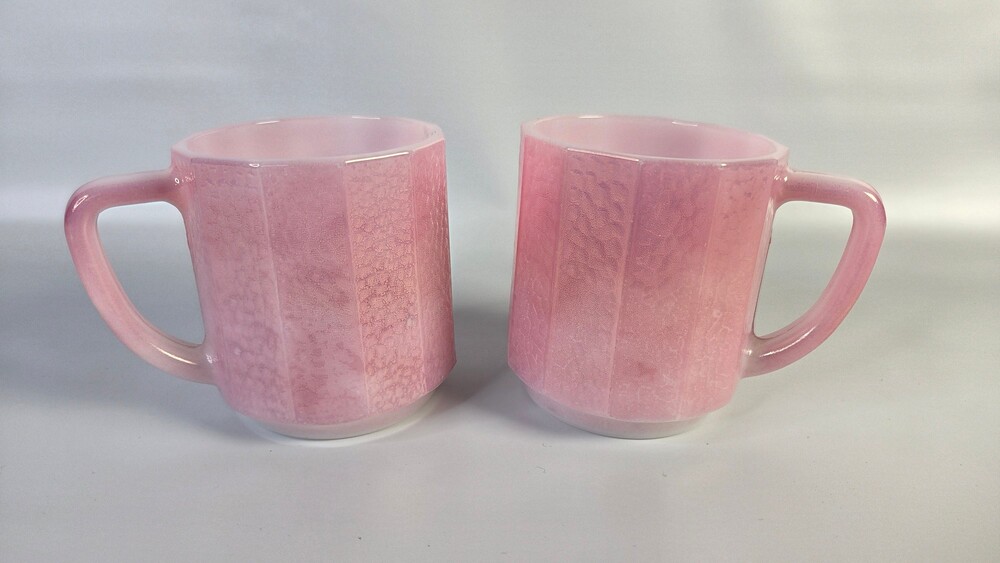 Federal Glass Pink Iridescent Paneled Milk Glasses Set mug